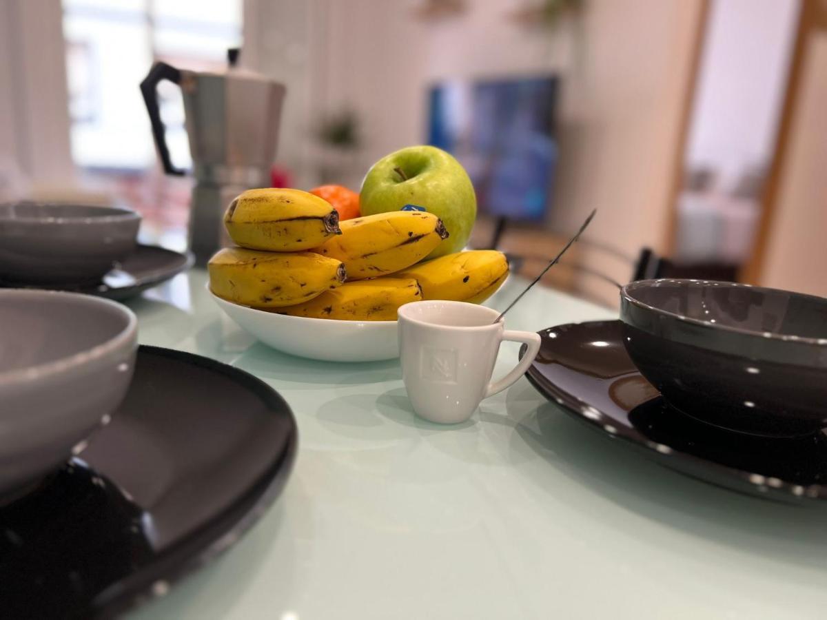 Close To Gran Via Centro Familiar Con Wifi By Apartamentos Logrono Luaran gambar