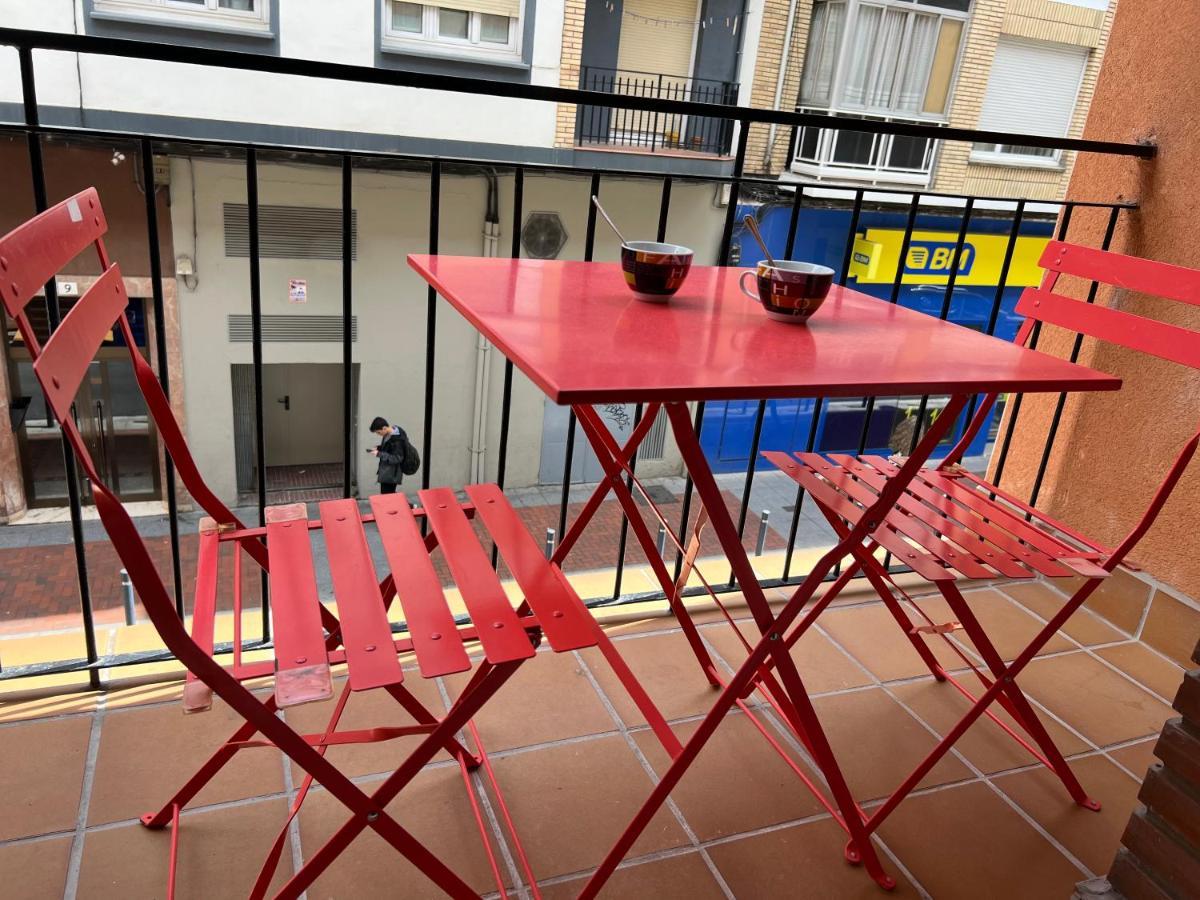 Close To Gran Via Centro Familiar Con Wifi By Apartamentos Logrono Luaran gambar