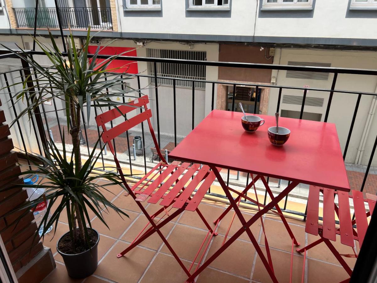 Close To Gran Via Centro Familiar Con Wifi By Apartamentos Logrono Luaran gambar