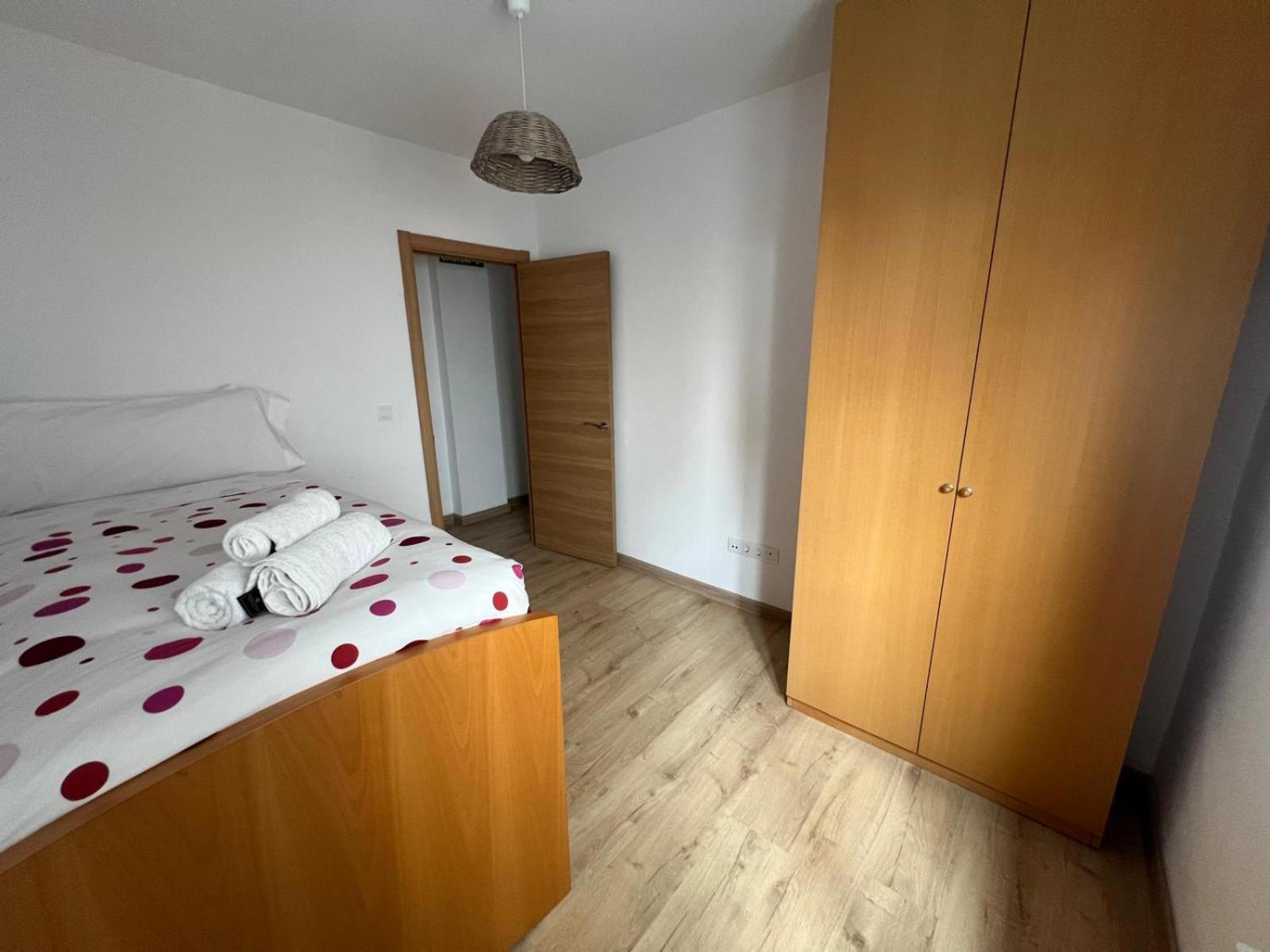 Close To Gran Via Centro Familiar Con Wifi By Apartamentos Logrono Luaran gambar